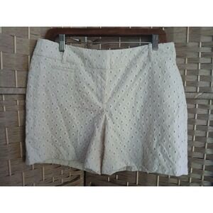 NWT Taylor Loft Cream Eyelet Cotton  Shorts Sz 6 Beachy Resort Boho